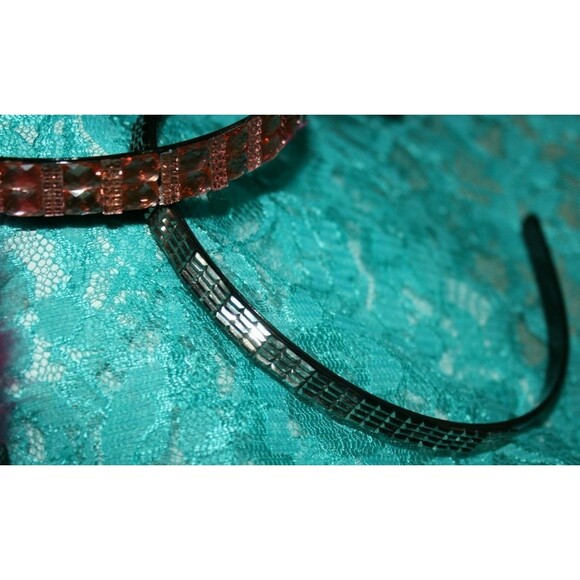 SET OF THREE GIRLS WOMEN LADIES HEADBANDS HOT PINK FEATHERS RHINESTONES NEW - Picture 4 of 4